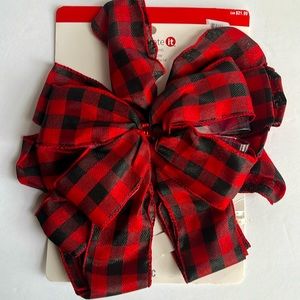 Red Black Buffalo Plaid Bow with Ribbon Streamers NWT Decor Bow
